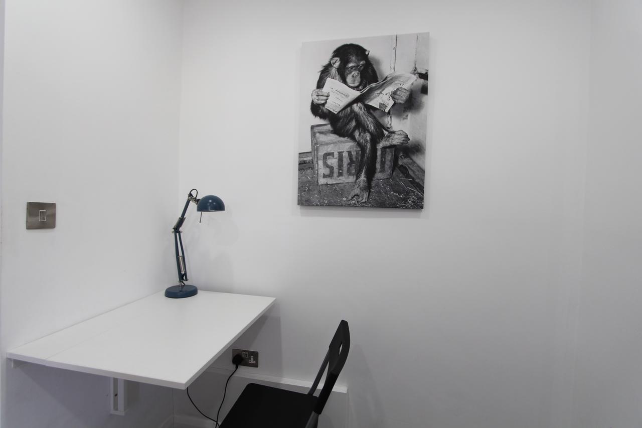 Bluegreen Suites Edgware Bagian luar foto