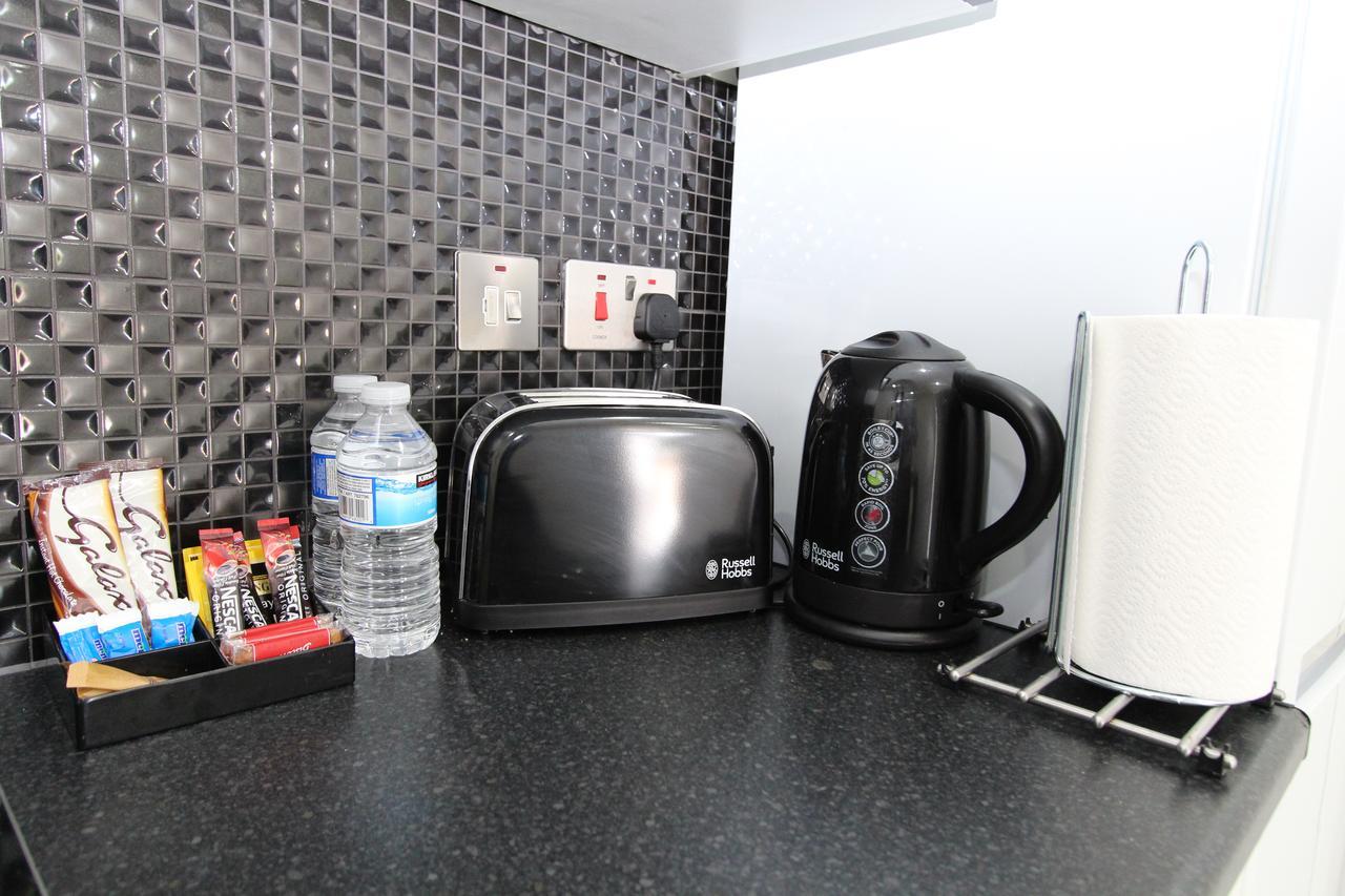 Bluegreen Suites Edgware Bagian luar foto