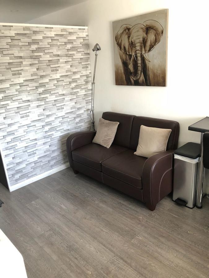 Bluegreen Suites Edgware Bagian luar foto