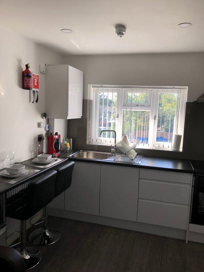 Bluegreen Suites Edgware Bagian luar foto