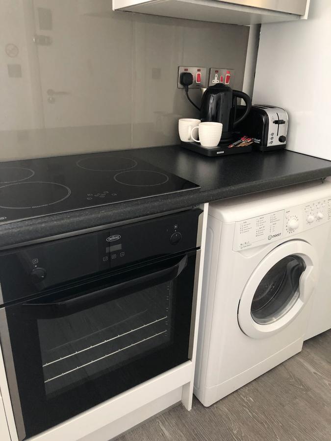Bluegreen Suites Edgware Bagian luar foto